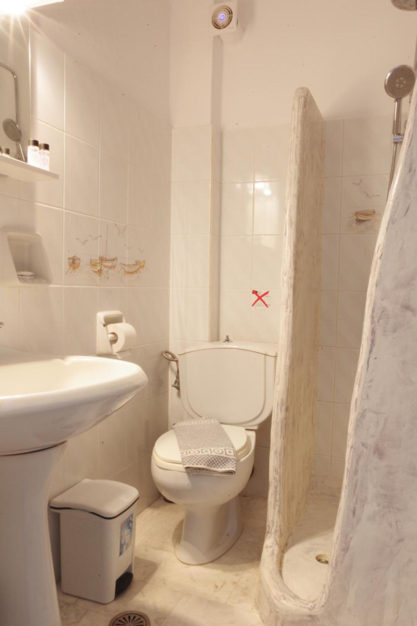 Hotel Mohitero Kamári Eksteriør bilde